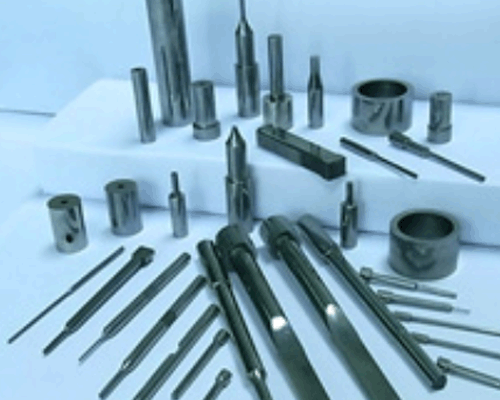 为什么精密件加工要使用钨钢模具？